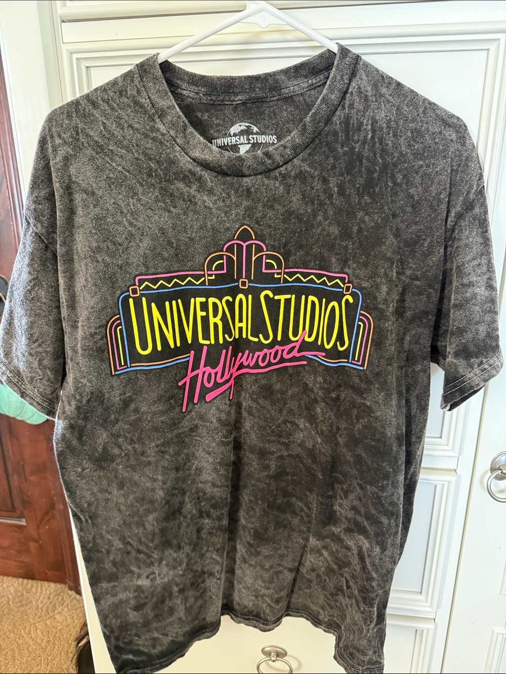 Universal Studios Hollywood shirt L